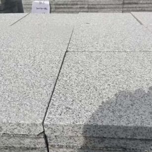 来宾 白麻花岗岩石材推荐 荔枝面地铺石