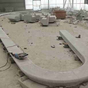 来宾 芝麻白花岗岩弧形花坛石，坐凳石