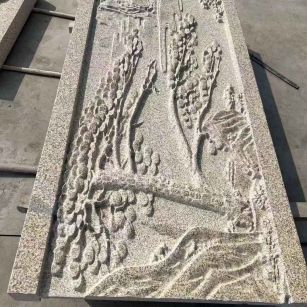 来宾 黄金麻雕刻板浮雕迎客松