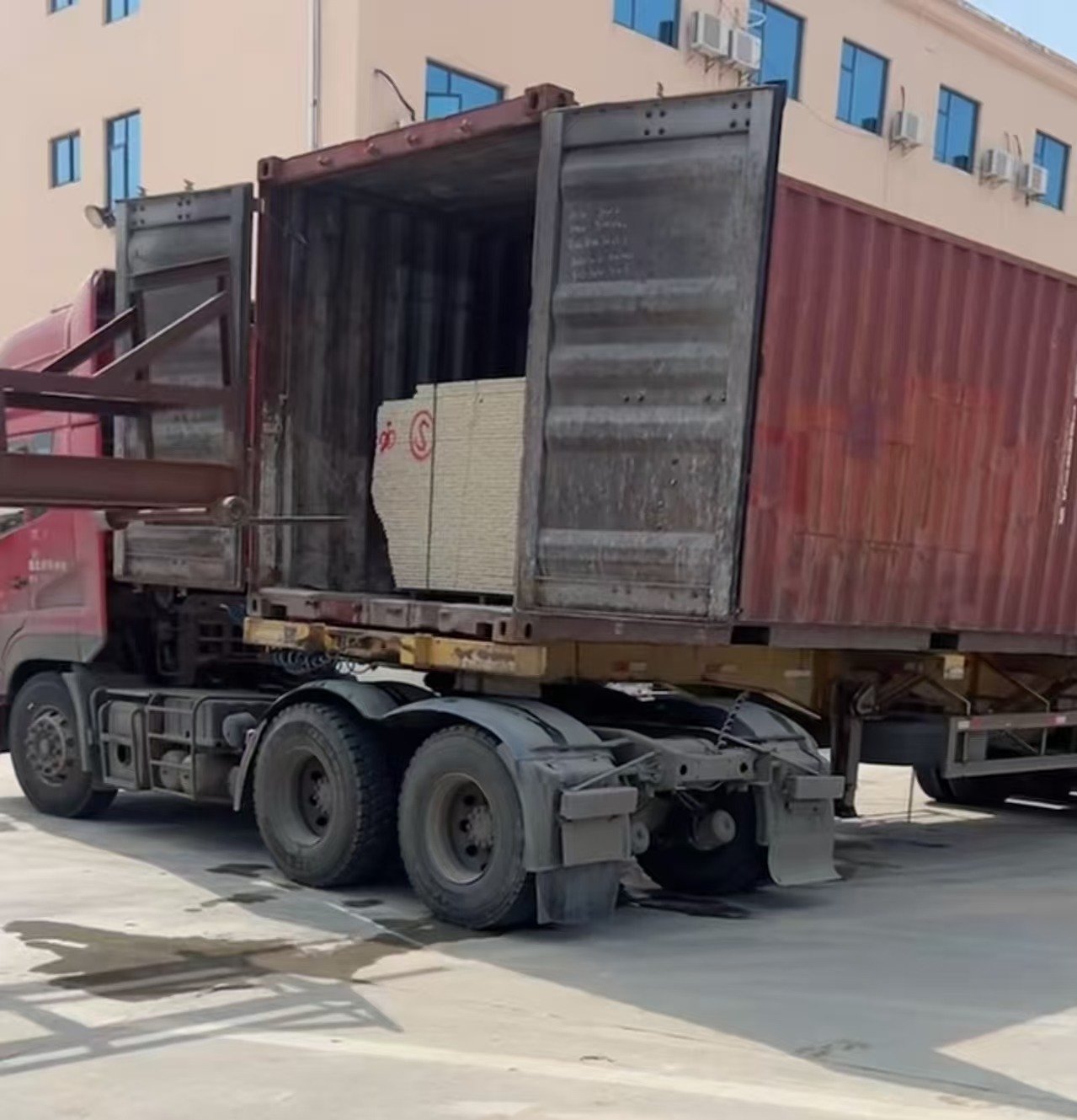 来宾 黄金麻荔枝面毛板