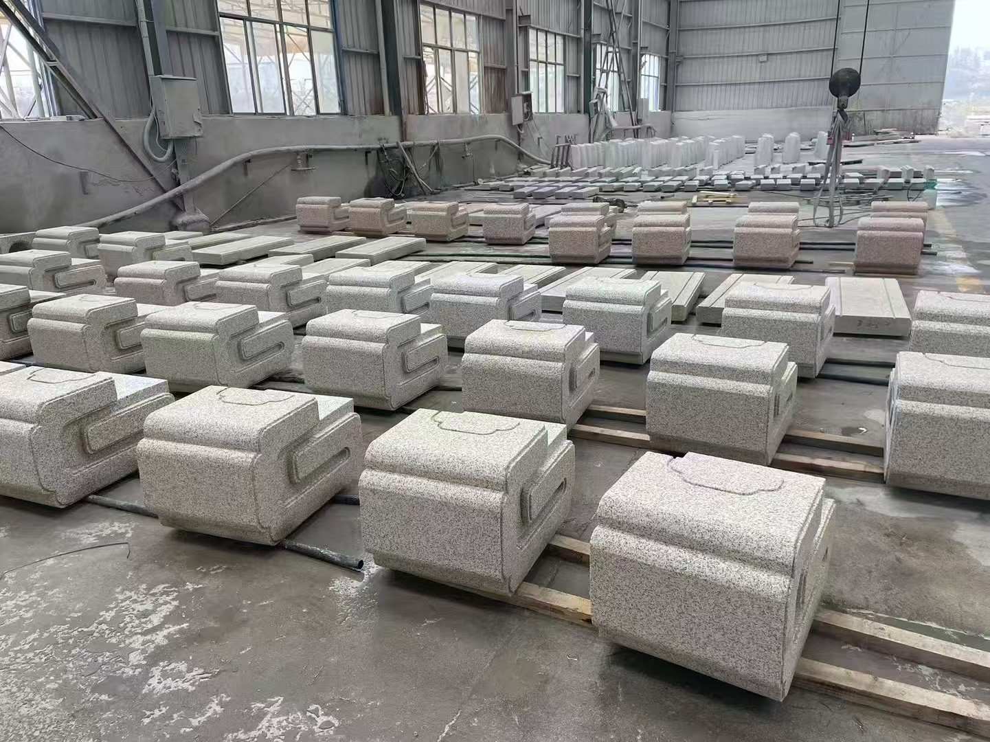 来宾 白麻花岗岩异形加工-石凳，坐凳