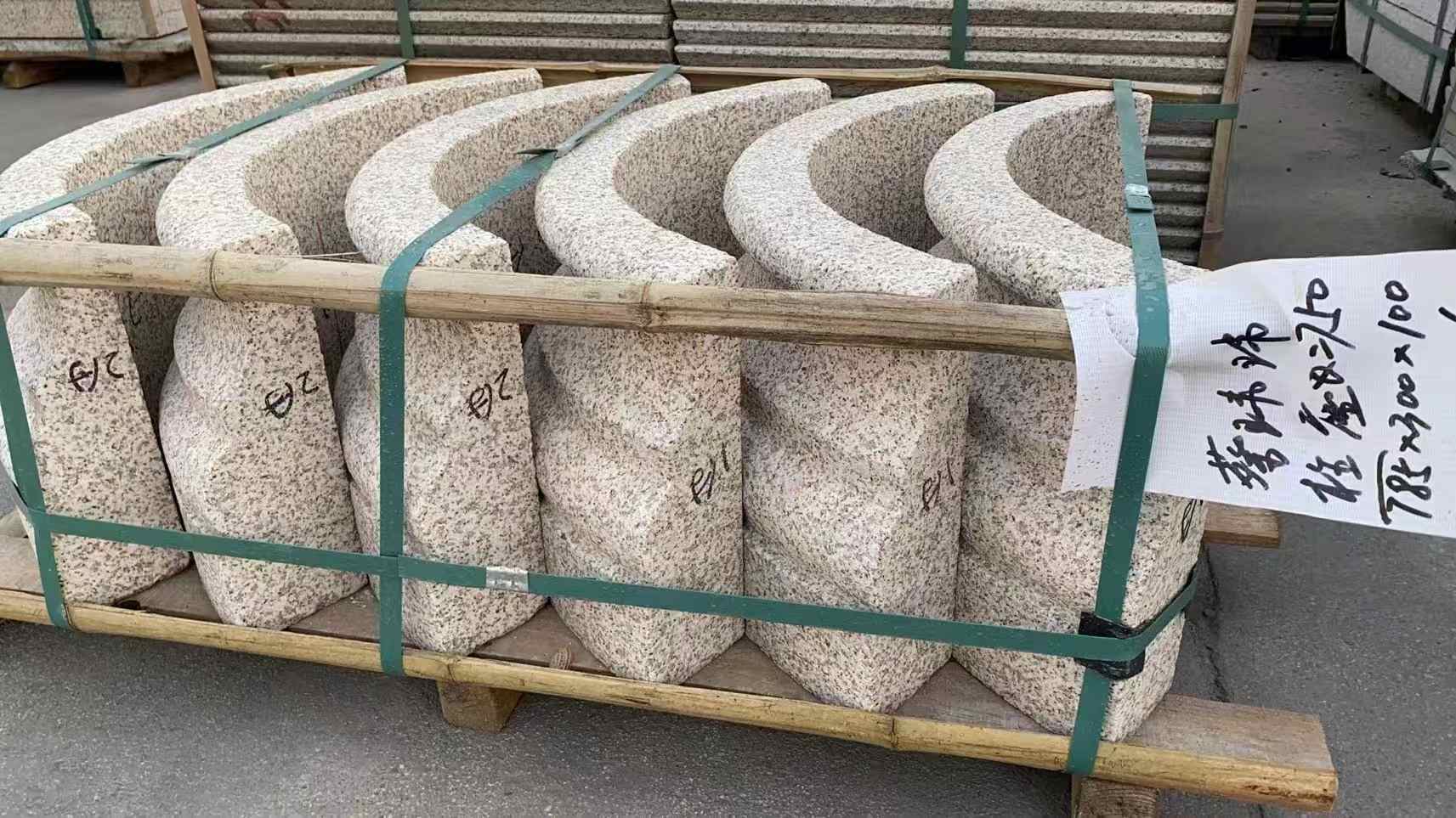 来宾 黄金麻异型加工-柱帽